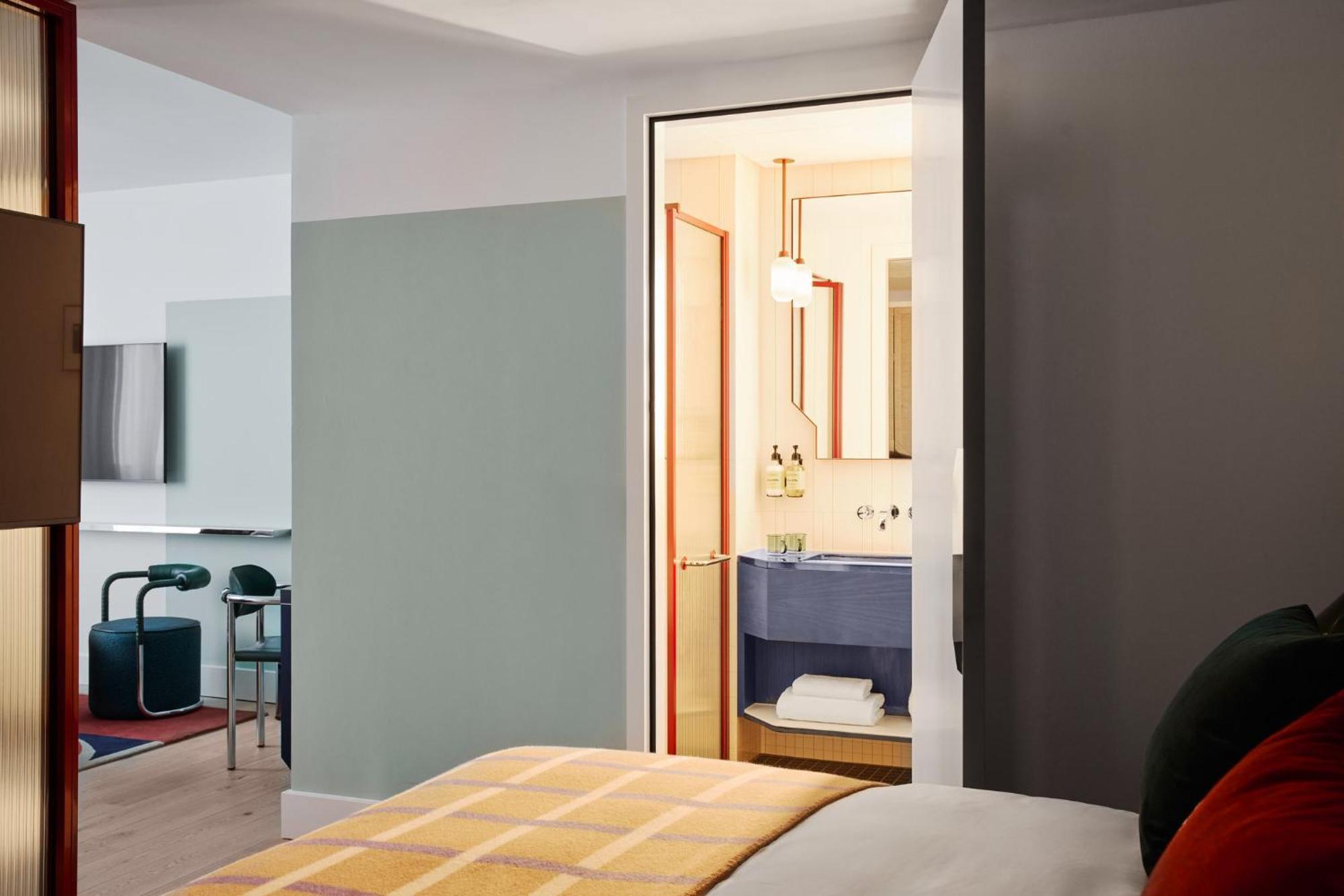 Kimpton Main Frankfurt By Ihg Hotel Frankfurt am Main Exterior photo